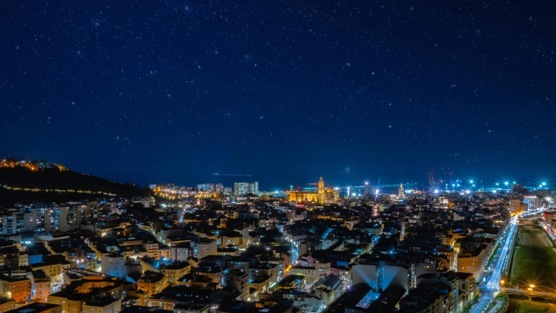 Cubo'S Luxury Urban Sky Apartment 12 Malaga 0*,