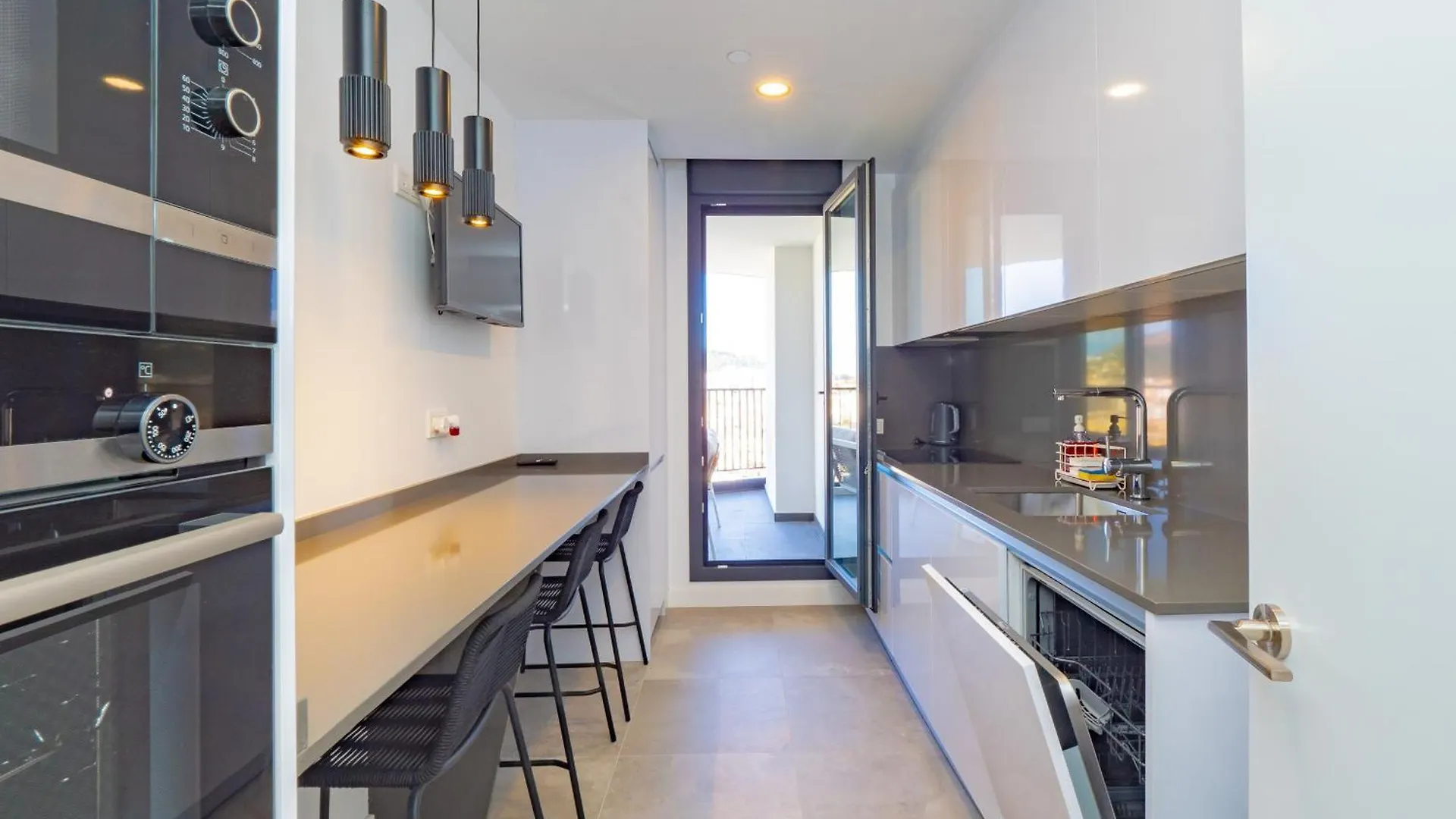 Cubo'S Luxury Urban Sky Apartment 12 Malaga Spain