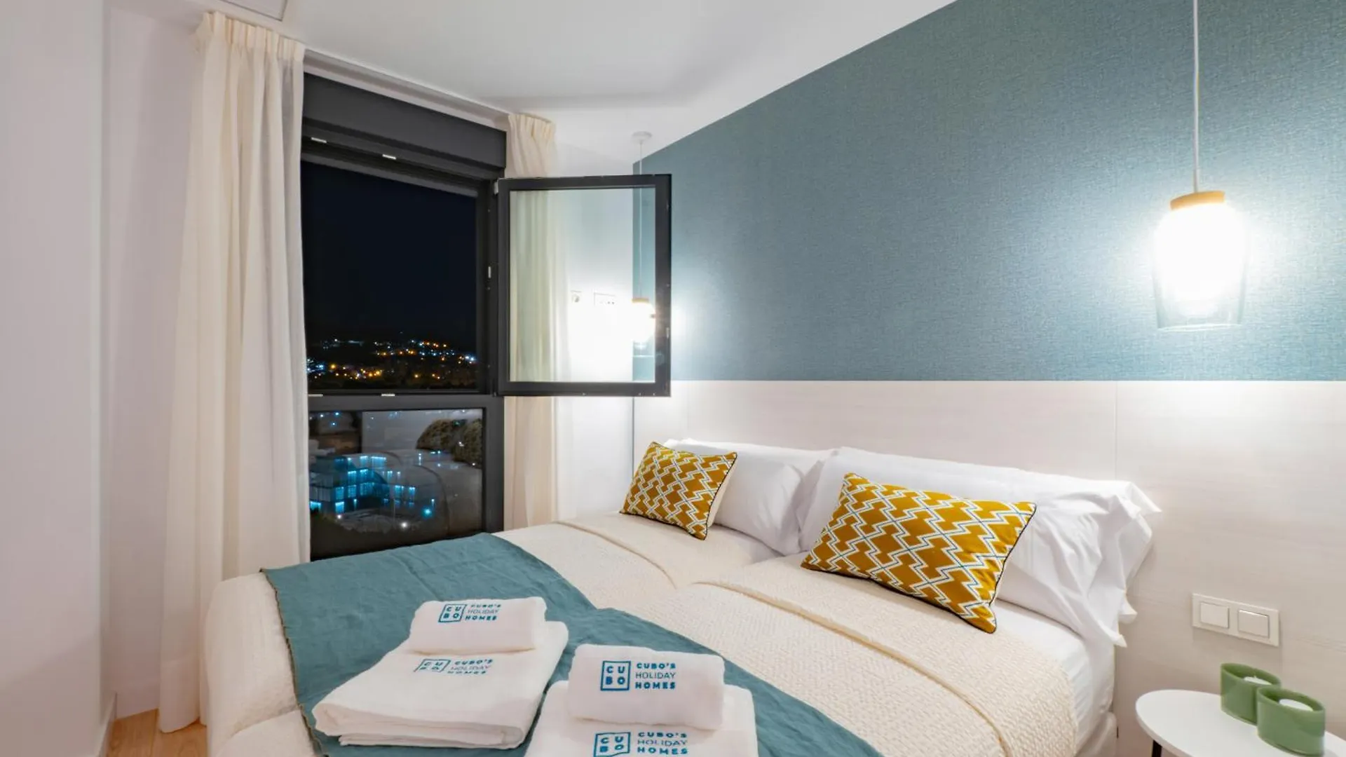 Cubo'S Luxury Urban Sky Apartment 12 Malaga